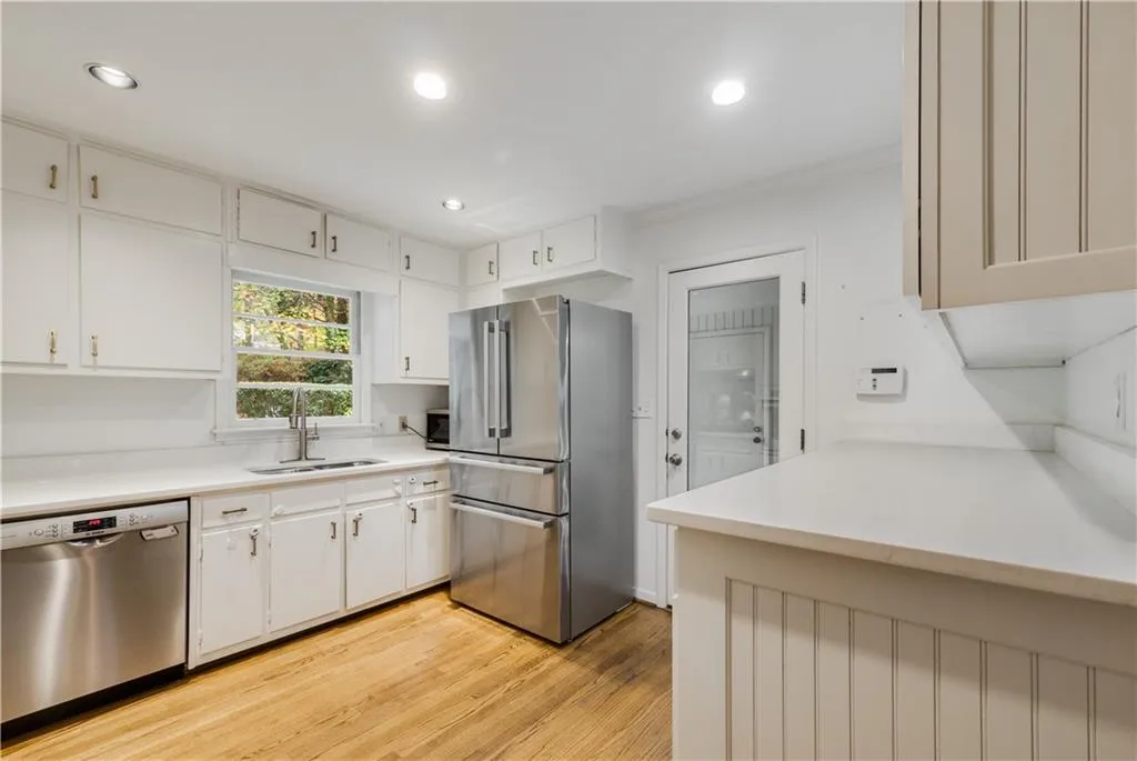 445 Highbrook Drive, Atlanta, Georgia 30342, 4 Bedrooms Bedrooms, ,3 BathroomsBathrooms,Residential,Sold,445 Highbrook Drive,7132734