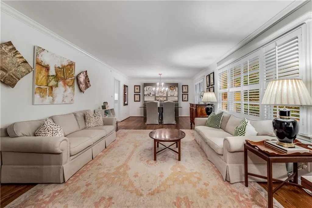 445 Highbrook Drive, Atlanta, Georgia 30342, 4 Bedrooms Bedrooms, ,3 BathroomsBathrooms,Residential,Sold,445 Highbrook Drive,7132734