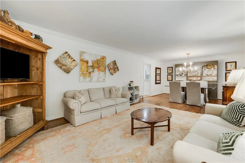 445 Highbrook Drive, Atlanta, Georgia 30342, 4 Bedrooms Bedrooms, ,3 BathroomsBathrooms,Residential,Sold,445 Highbrook Drive,7132734