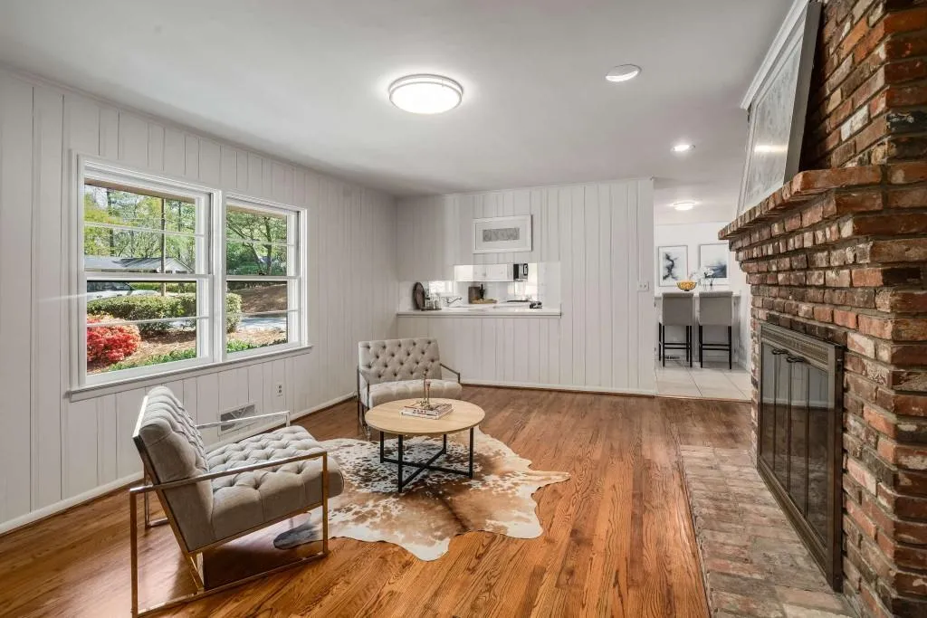 345 Montevallo Drive, Atlanta, Georgia 30342, 4 Bedrooms Bedrooms, ,3 BathroomsBathrooms,Residential,Sold,345 Montevallo Drive,7359390