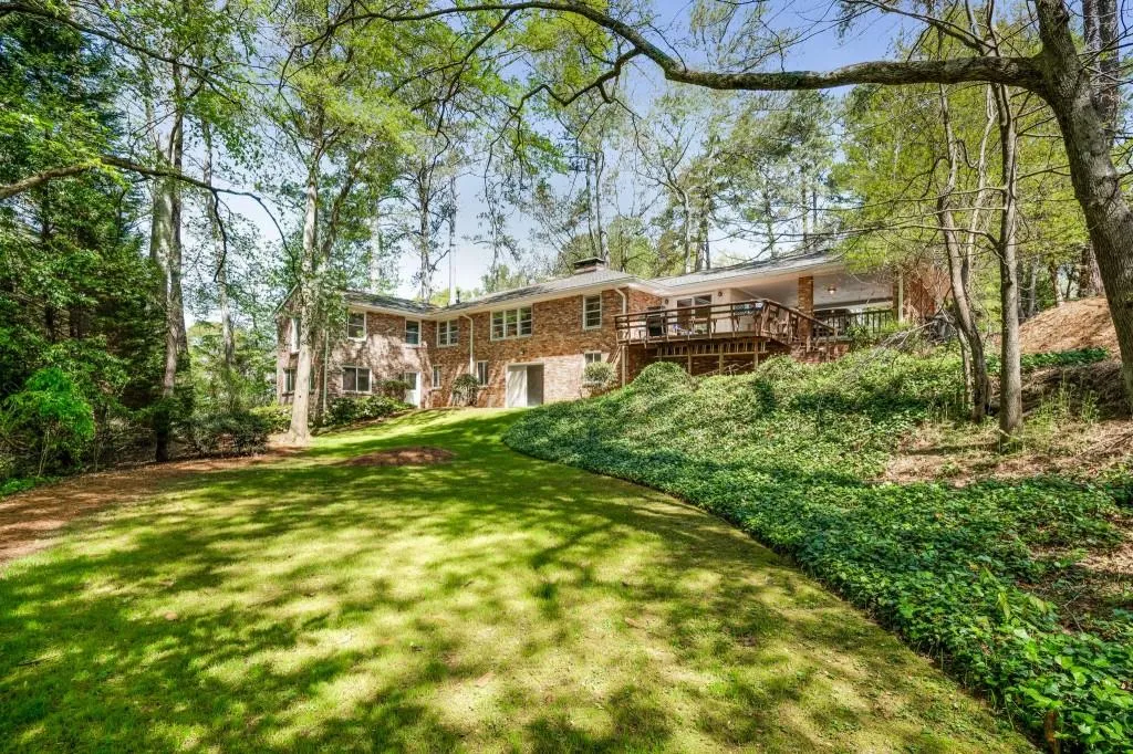 345 Montevallo Drive, Atlanta, Georgia 30342, 4 Bedrooms Bedrooms, ,3 BathroomsBathrooms,Residential,Sold,345 Montevallo Drive,7359390