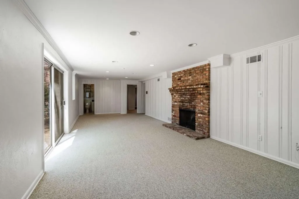 345 Montevallo Drive, Atlanta, Georgia 30342, 4 Bedrooms Bedrooms, ,3 BathroomsBathrooms,Residential,Sold,345 Montevallo Drive,7359390