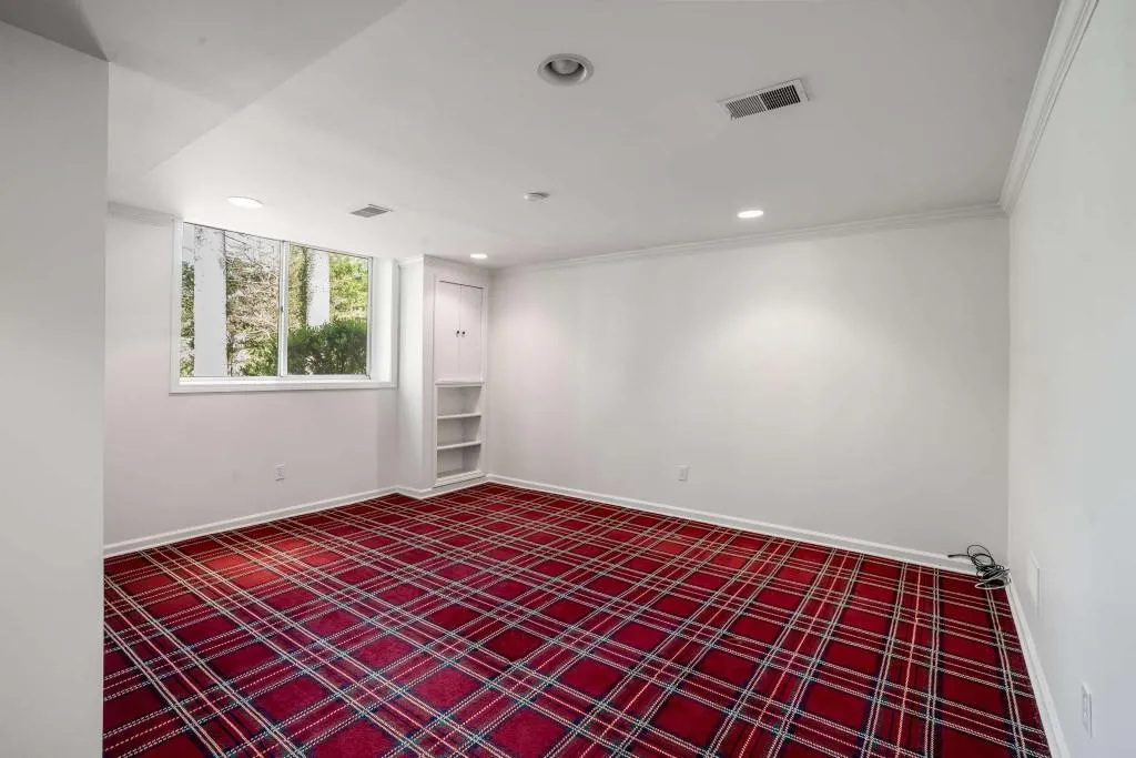 345 Montevallo Drive, Atlanta, Georgia 30342, 4 Bedrooms Bedrooms, ,3 BathroomsBathrooms,Residential,Sold,345 Montevallo Drive,7359390