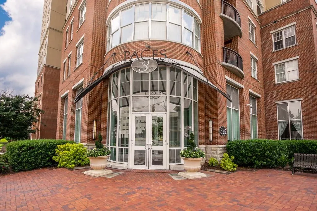 325 E Paces Ferry Road Ne Unit 1711, Atlanta, Georgia 30305, 2 Bedrooms Bedrooms, ,2 BathroomsBathrooms,Residential,Sold,325 E Paces Ferry Road Ne Unit 1711,6082883