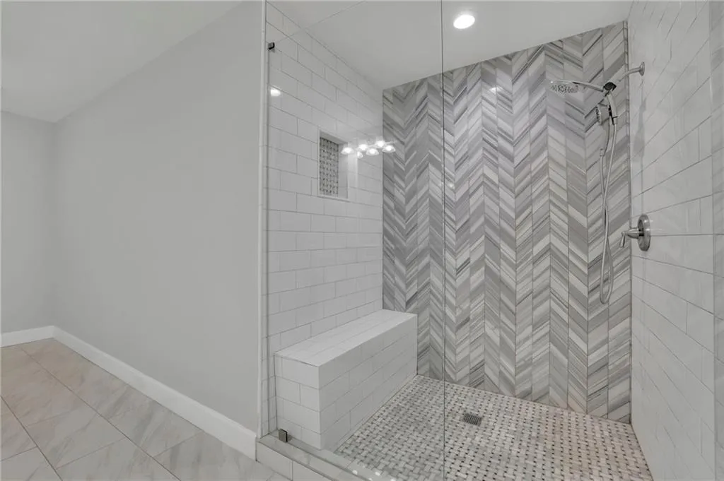 Upscale Spa En-Suite Primary Bath