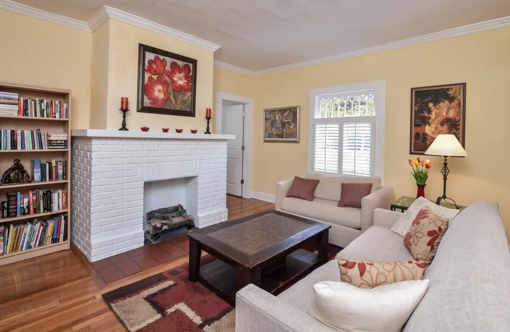 3274 W Shadowlawn Avenue Ne, Atlanta, Georgia 30305, 4 Bedrooms Bedrooms, ,3 BathroomsBathrooms,Residential,Sold,3274 W Shadowlawn Avenue Ne,5927848