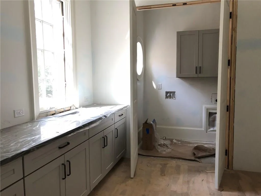 430 Franklin Road, Sandy Springs, Georgia 30342, 5 Bedrooms Bedrooms, ,5 BathroomsBathrooms,Residential,Sold,430 Franklin Road,6017719