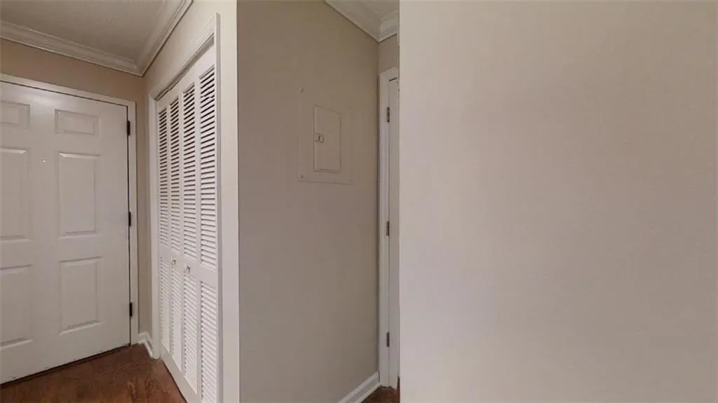 300 Johnson Ferry Road Ne Unit B712, Sandy Springs, Georgia 30328, 1 Bedroom Bedrooms, ,1 BathroomBathrooms,Residential,Sold,300 Johnson Ferry Road Ne Unit B712,7201269