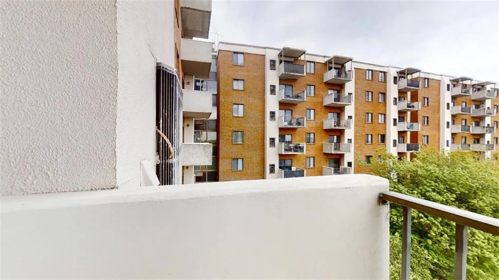 300 Johnson Ferry Road Ne Unit B712, Sandy Springs, Georgia 30328, 1 Bedroom Bedrooms, ,1 BathroomBathrooms,Residential,Sold,300 Johnson Ferry Road Ne Unit B712,7201269