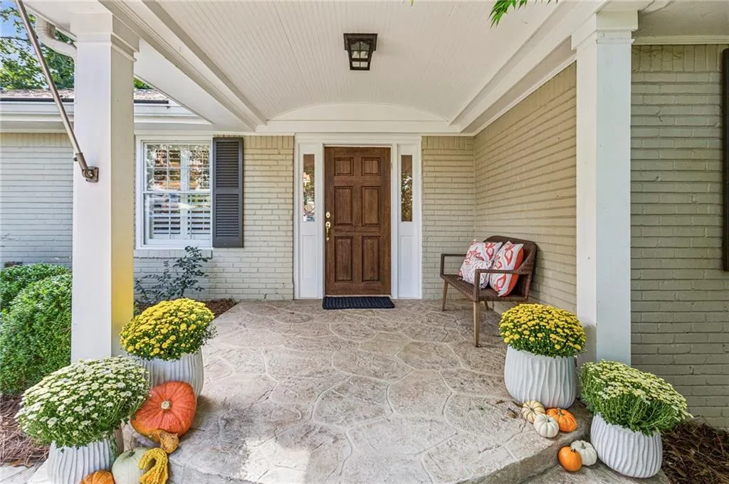 141 Laurel Forest Circle Ne, Atlanta, Georgia 30342, 4 Bedrooms Bedrooms, ,3 BathroomsBathrooms,Residential,For Sale,141 Laurel Forest Circle Ne,7669517 141 Laurel Forest Circle Ne, Atlanta, Georgia 30342, 4 Bedrooms Bedrooms, ,3 BathroomsBathrooms,Residential,For Sale,141 Laurel Forest Circle Ne,7669517