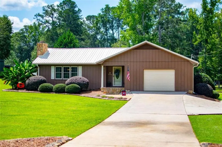 401 W Jonesville Road W, Bowdon, Georgia 30108