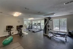 6824 Glenridge Drive Ne Unit E, Sandy Springs, Georgia 30328, 2 Bedrooms Bedrooms, ,2 BathroomsBathrooms,Residential,Sold,6824 Glenridge Drive Ne Unit E,6732000
