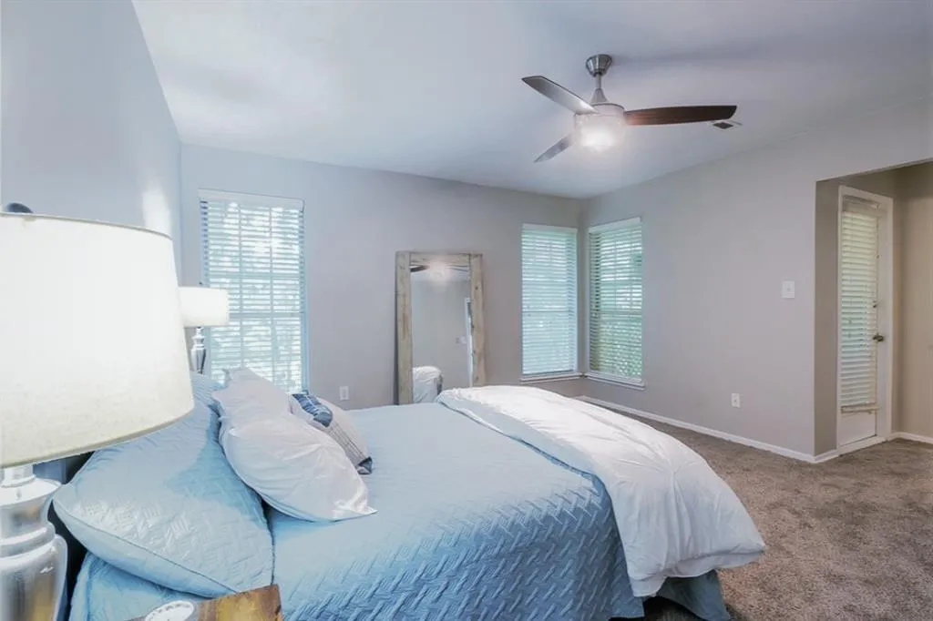 6824 Glenridge Drive Ne Unit E, Sandy Springs, Georgia 30328, 2 Bedrooms Bedrooms, ,2 BathroomsBathrooms,Residential,Sold,6824 Glenridge Drive Ne Unit E,6732000