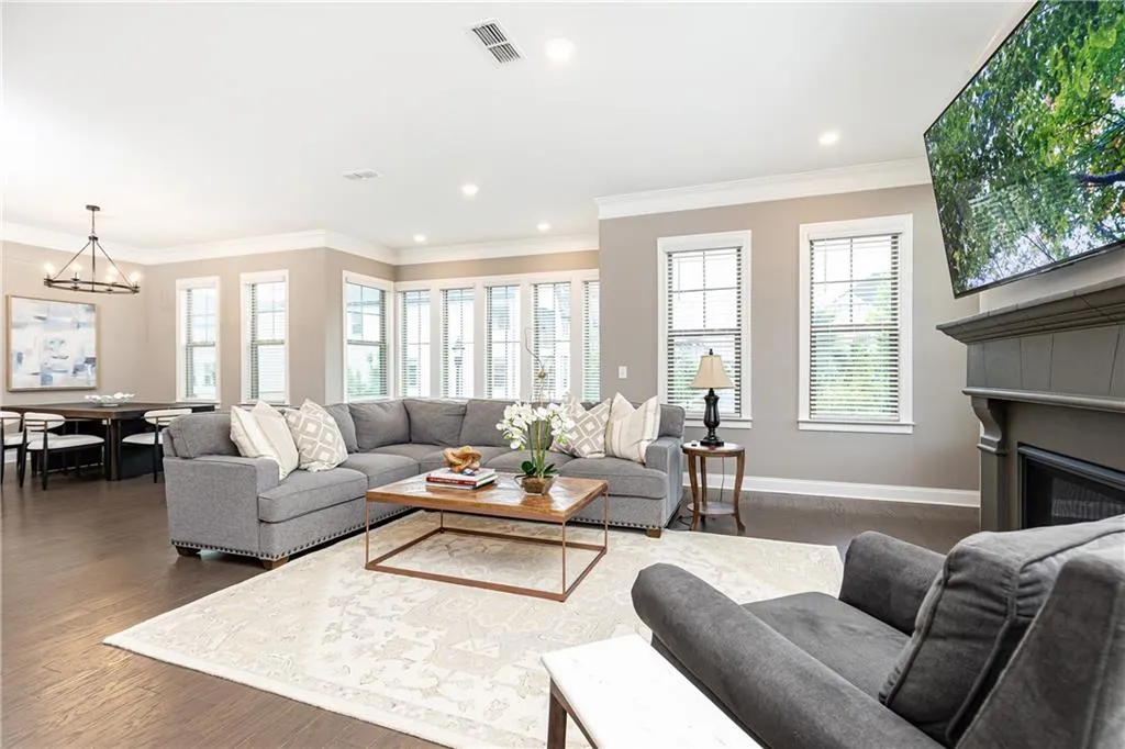 3900 Danube Lane, Atlanta, Georgia 30339, 3 Bedrooms Bedrooms, 0 ,3 BathroomsBathrooms,Residential,Sold,3900 Danube Lane,7747883