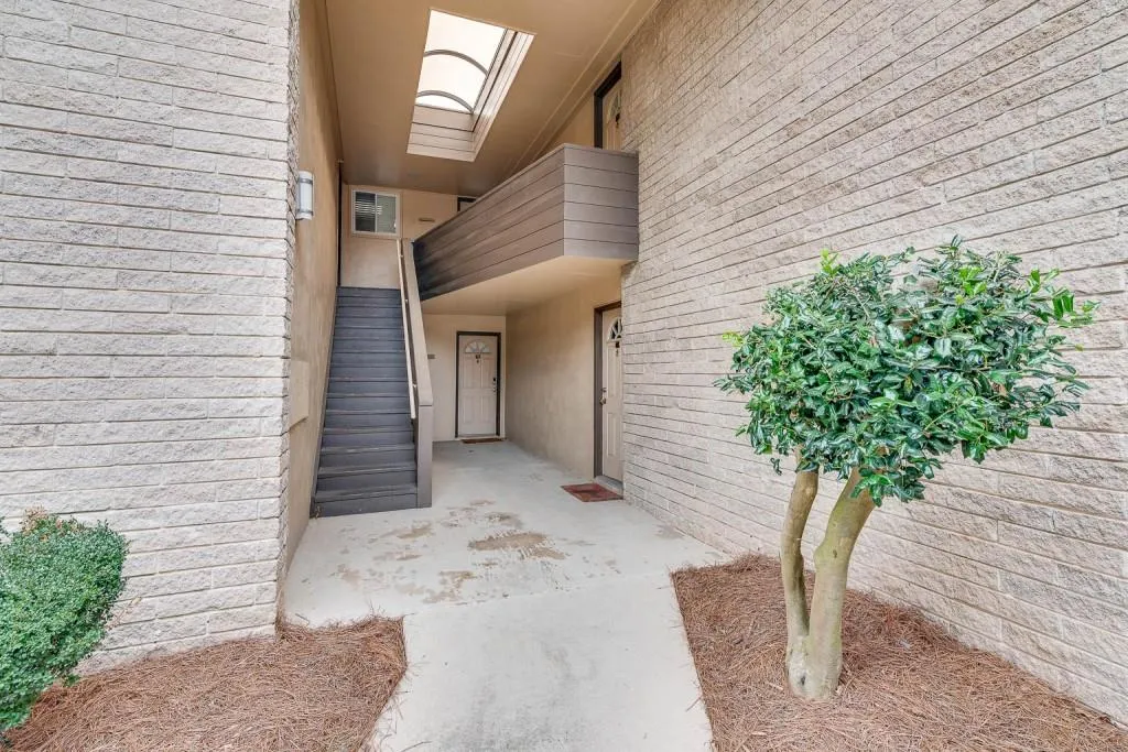 346 Carpenter Drive Unit 75, Sandy Springs, Georgia 30328, 2 Bedrooms Bedrooms, ,2 BathroomsBathrooms,Residential,Sold,346 Carpenter Drive Unit 75,6981656