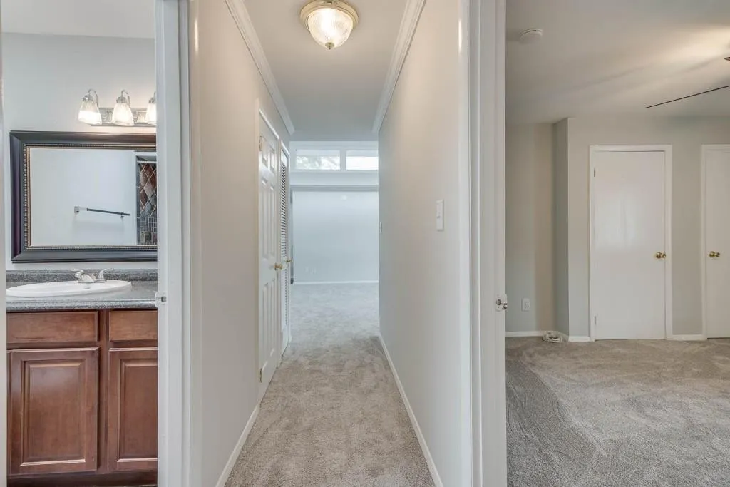 346 Carpenter Drive Unit 75, Sandy Springs, Georgia 30328, 2 Bedrooms Bedrooms, ,2 BathroomsBathrooms,Residential,Sold,346 Carpenter Drive Unit 75,6981656