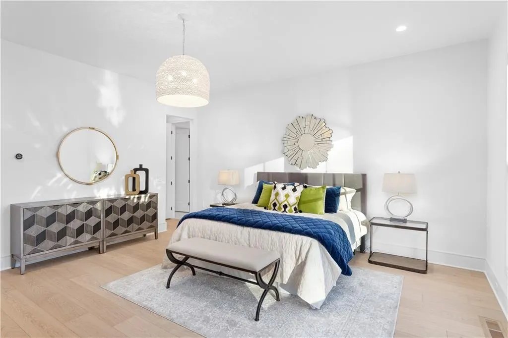 60 Old Vermont Place, Atlanta, Georgia 30328, 5 Bedrooms Bedrooms, ,5 BathroomsBathrooms,Residential,Sold,60 Old Vermont Place,7062571