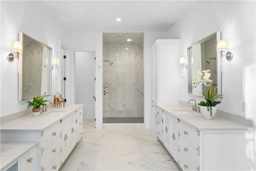 60 Old Vermont Place, Atlanta, Georgia 30328, 5 Bedrooms Bedrooms, ,5 BathroomsBathrooms,Residential,Sold,60 Old Vermont Place,7062571