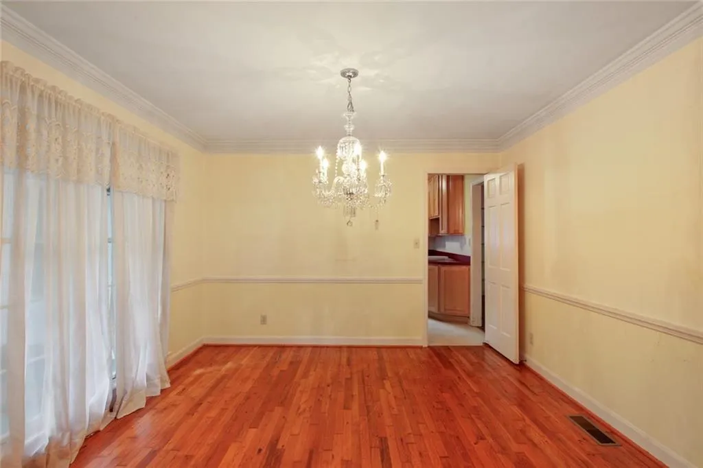 234 Devonwood Drive, Sandy Springs, Georgia 30328, 4 Bedrooms Bedrooms, ,2 BathroomsBathrooms,Residential,Sold,234 Devonwood Drive,6943995