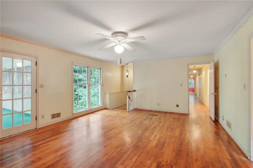 234 Devonwood Drive, Sandy Springs, Georgia 30328, 4 Bedrooms Bedrooms, ,2 BathroomsBathrooms,Residential,Sold,234 Devonwood Drive,6943995