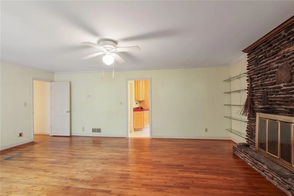 234 Devonwood Drive, Sandy Springs, Georgia 30328, 4 Bedrooms Bedrooms, ,2 BathroomsBathrooms,Residential,Sold,234 Devonwood Drive,6943995