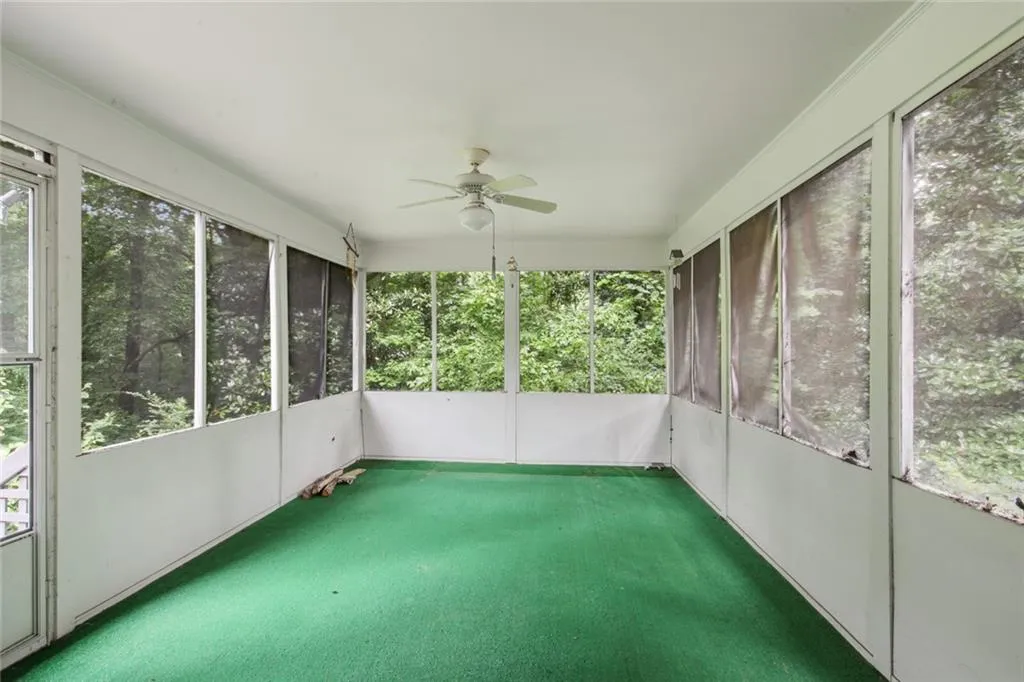 234 Devonwood Drive, Sandy Springs, Georgia 30328, 4 Bedrooms Bedrooms, ,2 BathroomsBathrooms,Residential,Sold,234 Devonwood Drive,6943995