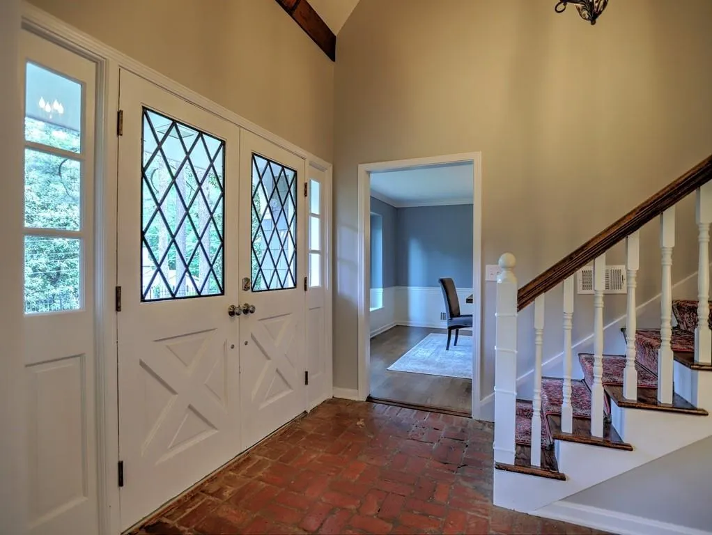520 N Harbor Drive, Atlanta, Georgia 30328, 5 Bedrooms Bedrooms, ,3 BathroomsBathrooms,Residential,Sold,520 N Harbor Drive,6572893