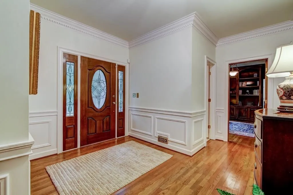 6145 River Chase Circle, Sandy Springs, Georgia 30328, 4 Bedrooms Bedrooms, ,3 BathroomsBathrooms,Residential,Sold,6145 River Chase Circle,6120783