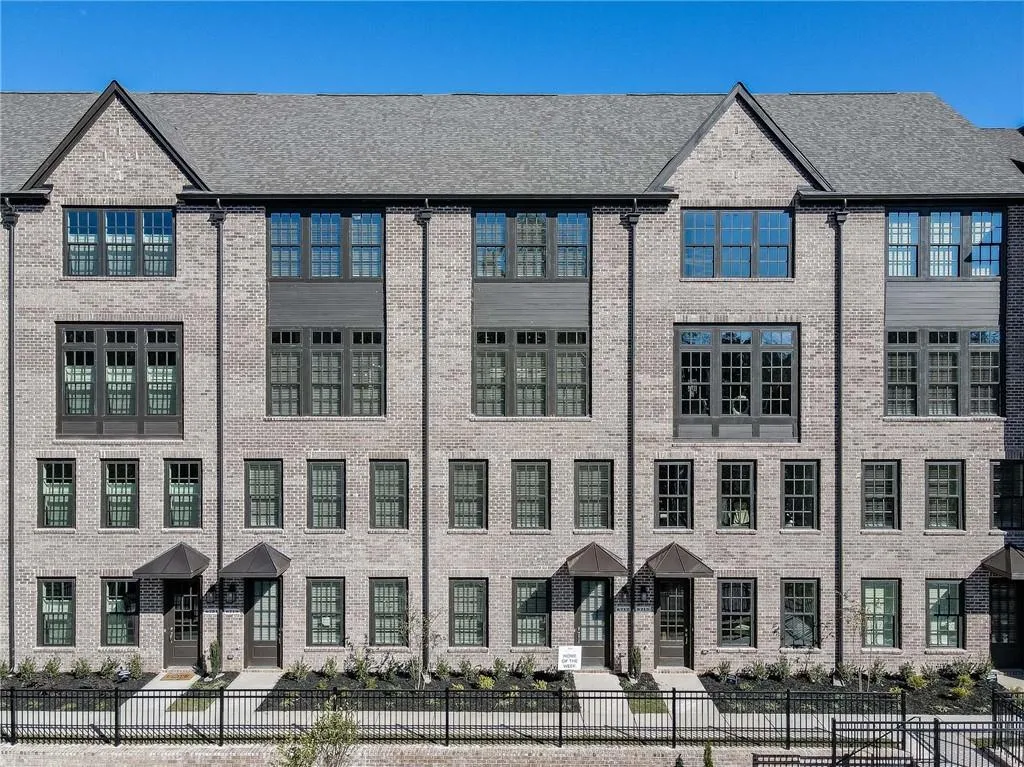 6717 Prelude Drive Unit 194, Sandy Springs, Georgia 30328, 3 Bedrooms Bedrooms, ,4 BathroomsBathrooms,Residential,Sold,6717 Prelude Drive Unit 194,7143220