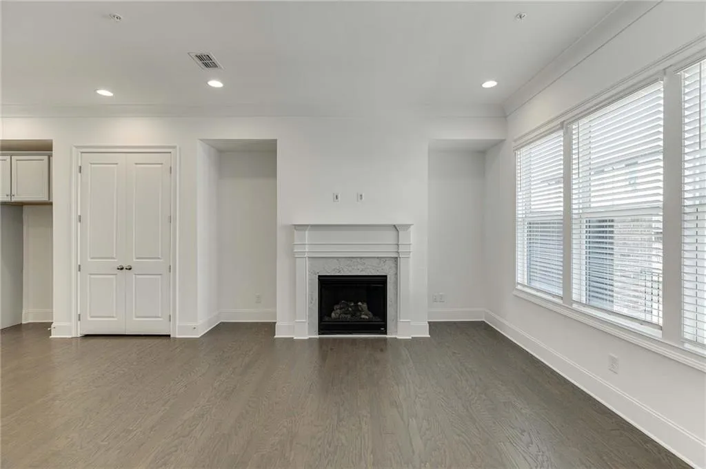 6717 Prelude Drive Unit 194, Sandy Springs, Georgia 30328, 3 Bedrooms Bedrooms, ,4 BathroomsBathrooms,Residential,Sold,6717 Prelude Drive Unit 194,7143220