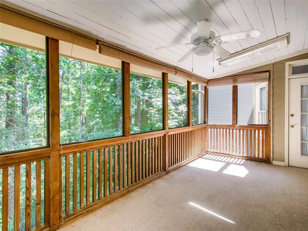 7155 Roswell Road Unit 25, Atlanta, Georgia 30328, 4 Bedrooms Bedrooms, ,3 BathroomsBathrooms,Residential,Sold,7155 Roswell Road Unit 25,5999544