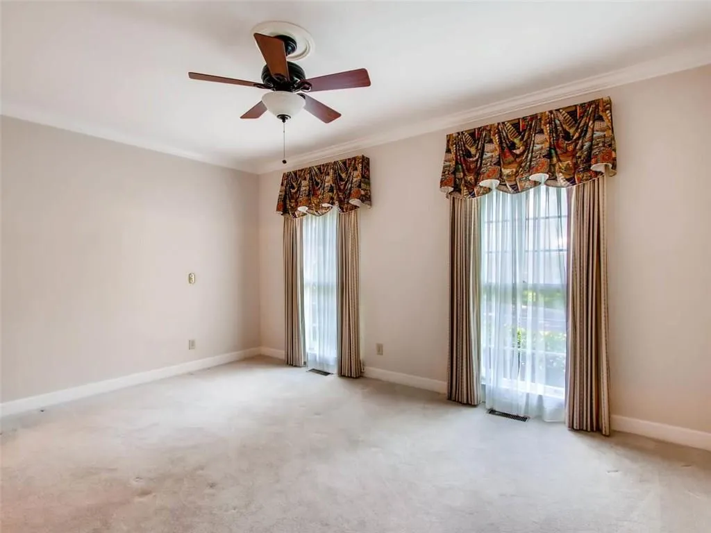 7155 Roswell Road Unit 25, Atlanta, Georgia 30328, 4 Bedrooms Bedrooms, ,3 BathroomsBathrooms,Residential,Sold,7155 Roswell Road Unit 25,5999544