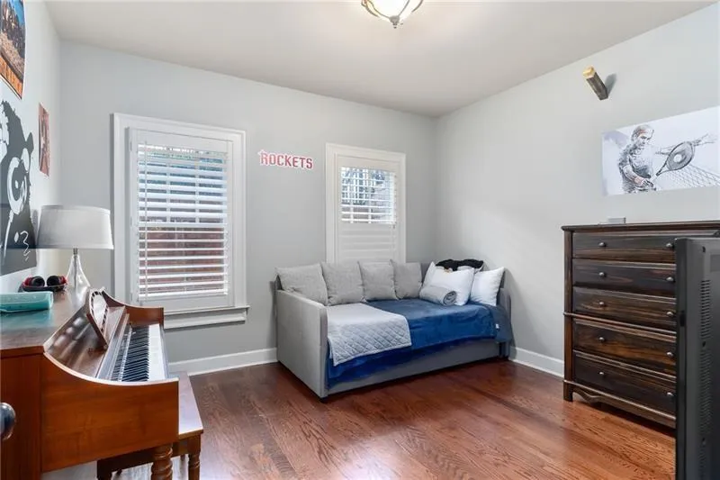 302 Rivers Gate Drive Unit 55, Atlanta, Georgia 30339, 4 Bedrooms Bedrooms, ,4 BathroomsBathrooms,Residential,Sold,302 Rivers Gate Drive Unit 55,6686335