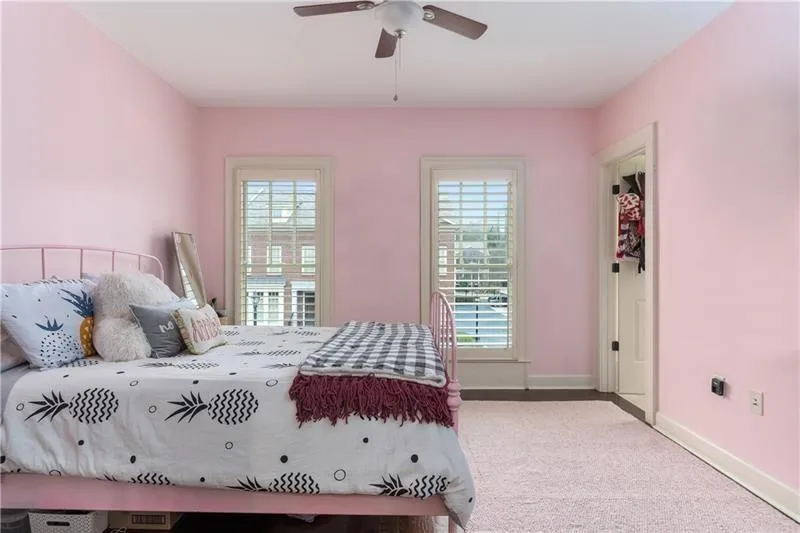 302 Rivers Gate Drive Unit 55, Atlanta, Georgia 30339, 4 Bedrooms Bedrooms, ,4 BathroomsBathrooms,Residential,Sold,302 Rivers Gate Drive Unit 55,6686335