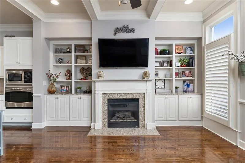 302 Rivers Gate Drive Unit 55, Atlanta, Georgia 30339, 4 Bedrooms Bedrooms, ,4 BathroomsBathrooms,Residential,Sold,302 Rivers Gate Drive Unit 55,6686335