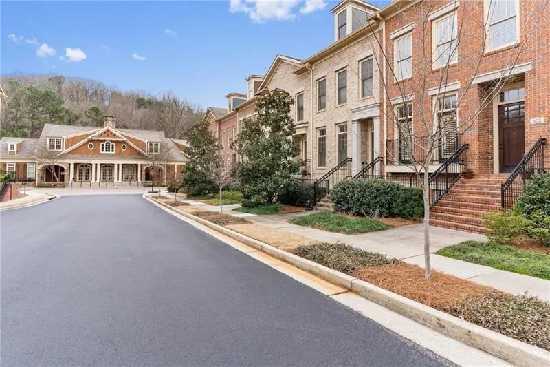 302 Rivers Gate Drive Unit 55, Atlanta, Georgia 30339, 4 Bedrooms Bedrooms, ,4 BathroomsBathrooms,Residential,Sold,302 Rivers Gate Drive Unit 55,6686335