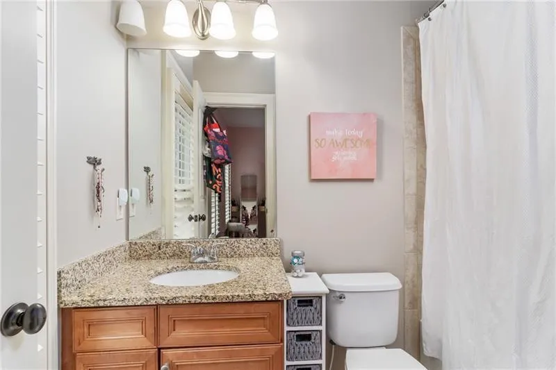 302 Rivers Gate Drive Unit 55, Atlanta, Georgia 30339, 4 Bedrooms Bedrooms, ,4 BathroomsBathrooms,Residential,Sold,302 Rivers Gate Drive Unit 55,6686335