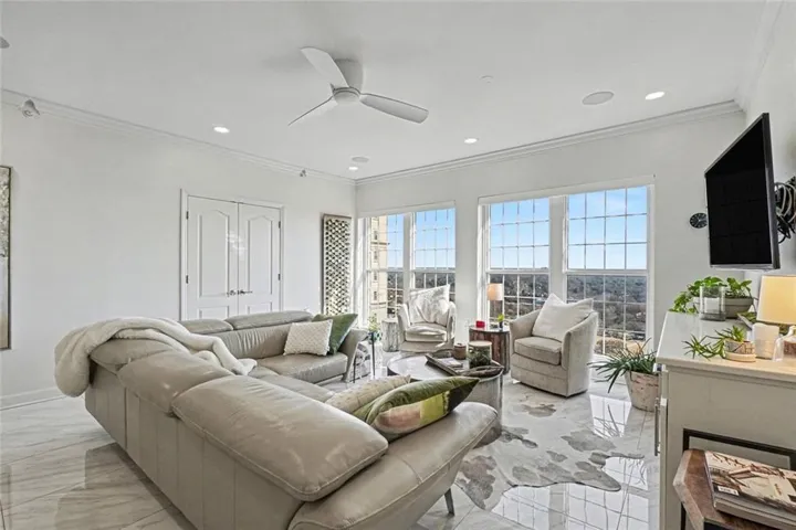 195 14th Street Ne Unit 2806, Atlanta, Georgia 30309