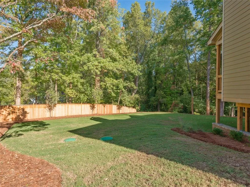 90 Mount Paran Road Ne, Sandy Springs, Georgia 30342, 5 Bedrooms Bedrooms, ,5 BathroomsBathrooms,Residential,Sold,90 Mount Paran Road Ne,5762616