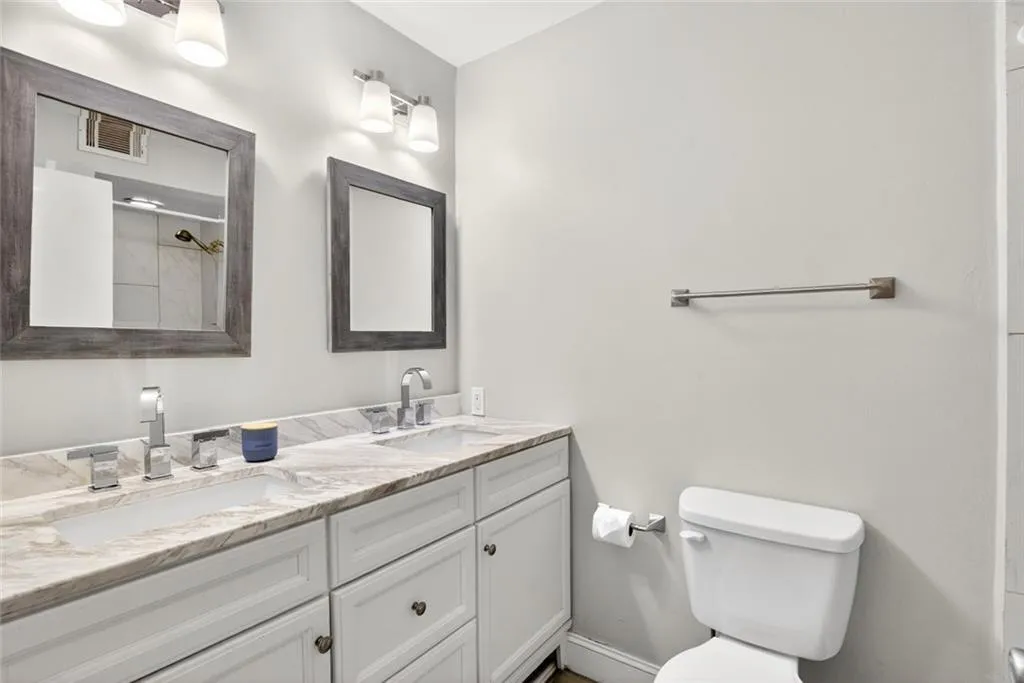346 Carpenter Drive Ne Unit 48, Atlanta, Georgia 30328, 2 Bedrooms Bedrooms, ,2 BathroomsBathrooms,Residential,For Sale,346 Carpenter Drive Ne Unit 48,7727982