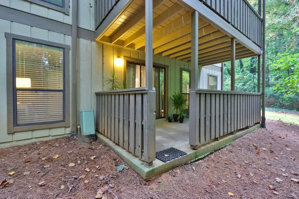 705 Woodcliff Drive, Atlanta, Georgia 30350, 1 Bedroom Bedrooms, ,1 BathroomBathrooms,Residential,Sold,705 Woodcliff Drive,6795522