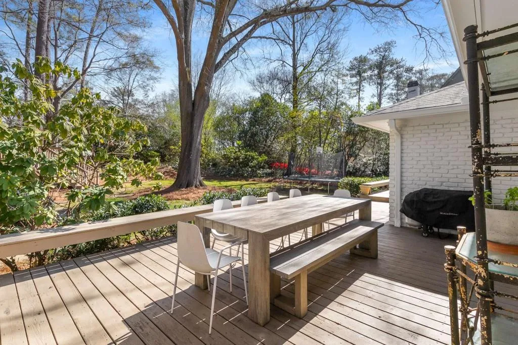 4865 Northway Drive, Atlanta, Georgia 30342, 3 Bedrooms Bedrooms, ,2 BathroomsBathrooms,Residential,Sold,4865 Northway Drive,7531851