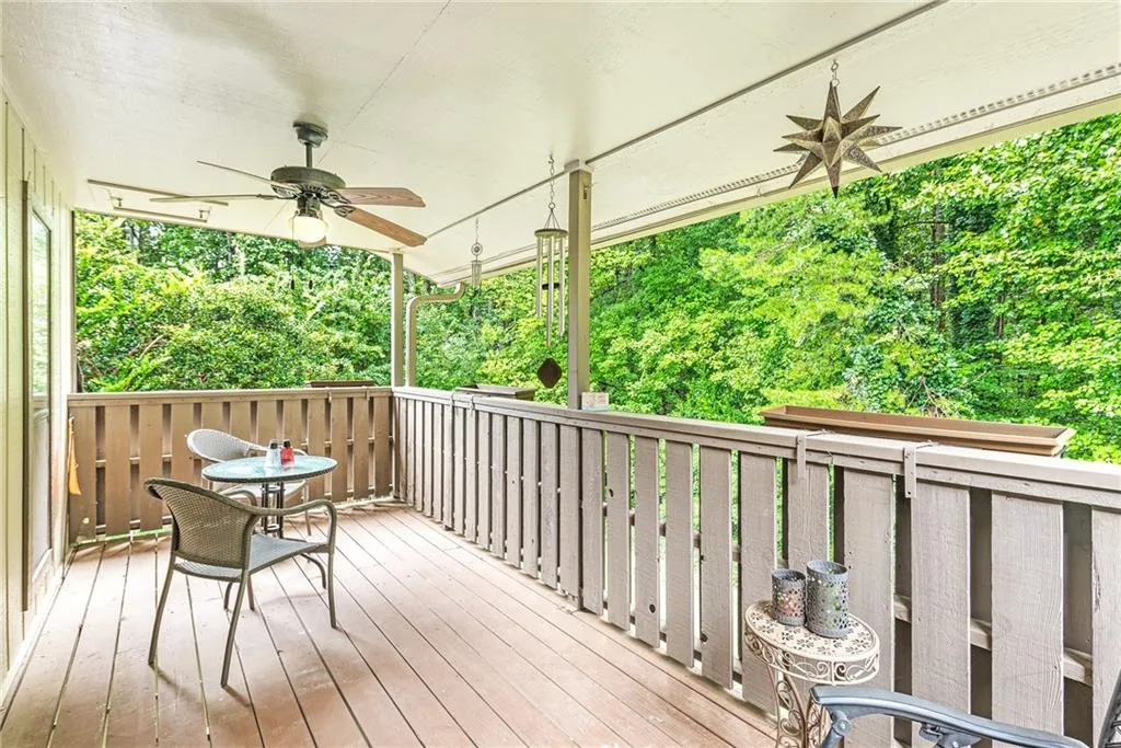 1104 Woodcliff Drive, Atlanta, Georgia 30350, 2 Bedrooms Bedrooms, ,2 BathroomsBathrooms,Residential,Sold,1104 Woodcliff Drive,6945738
