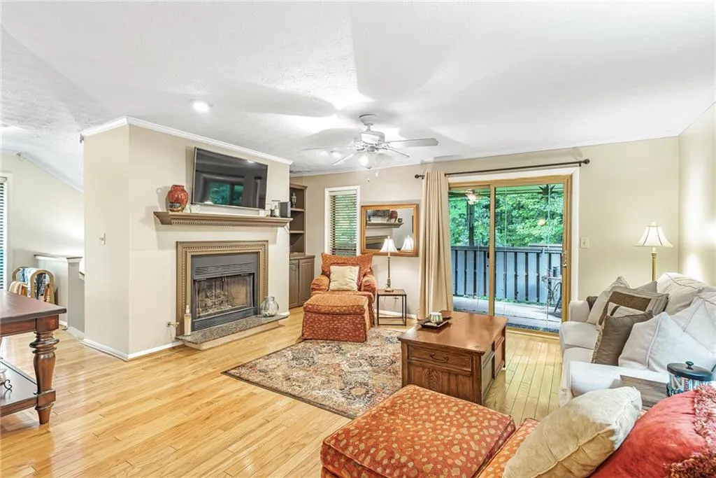 1104 Woodcliff Drive, Atlanta, Georgia 30350, 2 Bedrooms Bedrooms, ,2 BathroomsBathrooms,Residential,Sold,1104 Woodcliff Drive,6945738