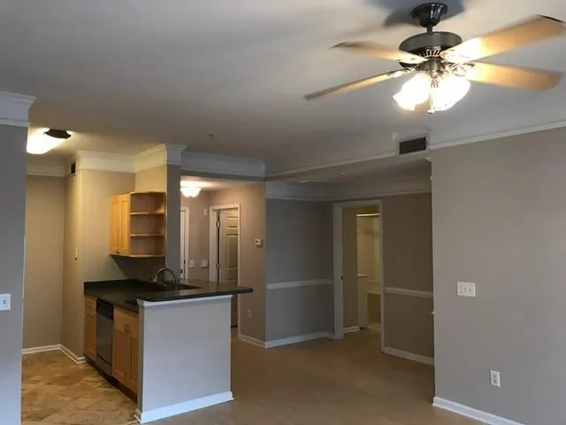 2700 Pine Tree Road Unit 2216, Atlanta, Georgia 30324, 1 Bedroom Bedrooms, ,1 BathroomBathrooms,Residential,Sold,2700 Pine Tree Road Unit 2216,5801286