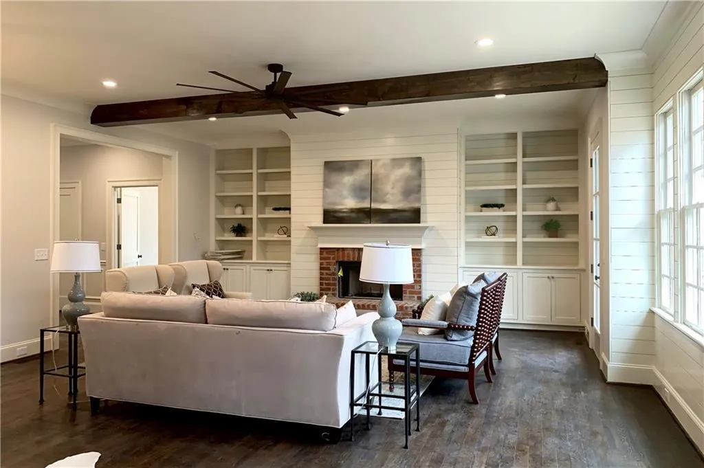 5220 Timber Trail S, Sandy Springs, Georgia 30342, 5 Bedrooms Bedrooms, ,3 BathroomsBathrooms,Residential,Sold,5220 Timber Trail S,6837549