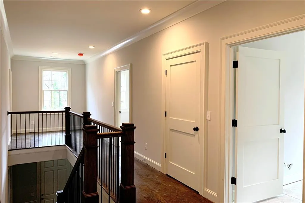 5220 Timber Trail S, Sandy Springs, Georgia 30342, 5 Bedrooms Bedrooms, ,3 BathroomsBathrooms,Residential,Sold,5220 Timber Trail S,6837549