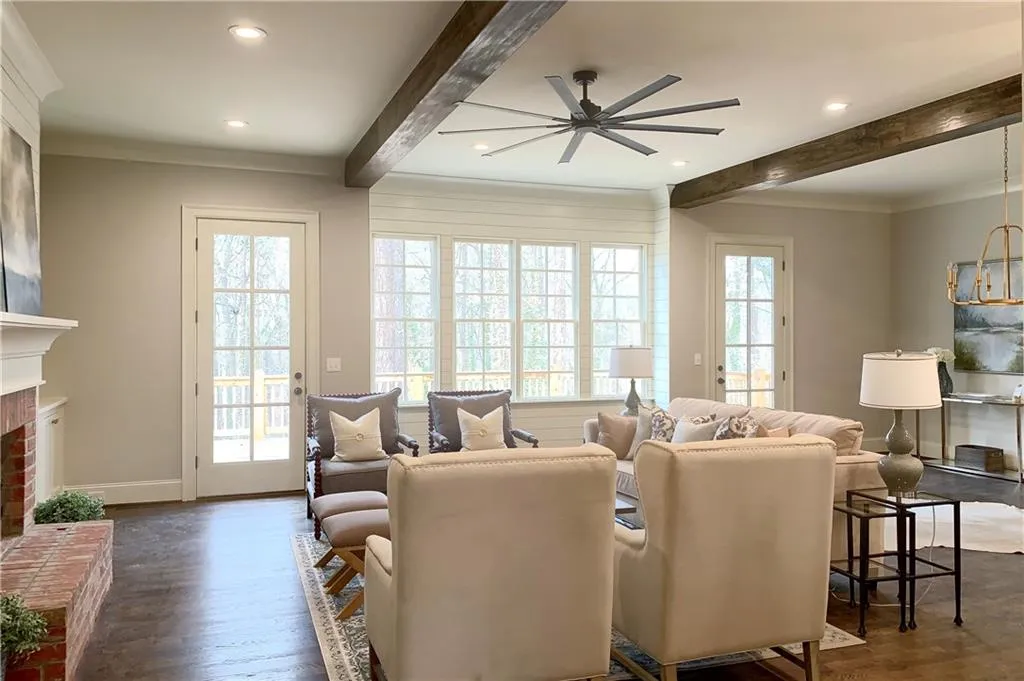 5220 Timber Trail S, Sandy Springs, Georgia 30342, 5 Bedrooms Bedrooms, ,3 BathroomsBathrooms,Residential,Sold,5220 Timber Trail S,6837549