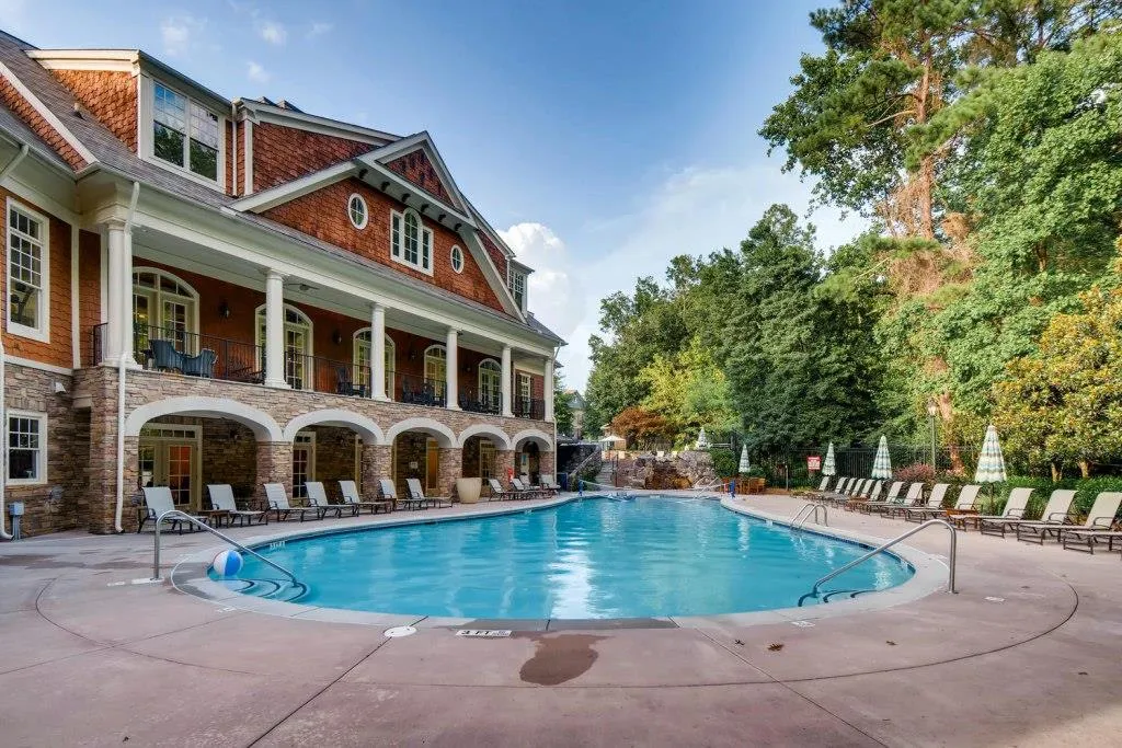 200 River Vista Drive Unit 235, Atlanta, Georgia 30339, 2 Bedrooms Bedrooms, ,2 BathroomsBathrooms,Residential,Sold,200 River Vista Drive Unit 235,6587006