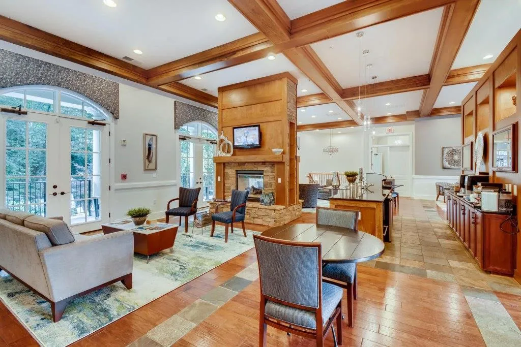 200 River Vista Drive Unit 235, Atlanta, Georgia 30339, 2 Bedrooms Bedrooms, ,2 BathroomsBathrooms,Residential,Sold,200 River Vista Drive Unit 235,6587006